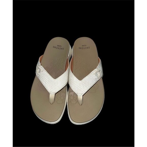 Earth Origins Women’s Thong Slippers - Picture 3 of 3